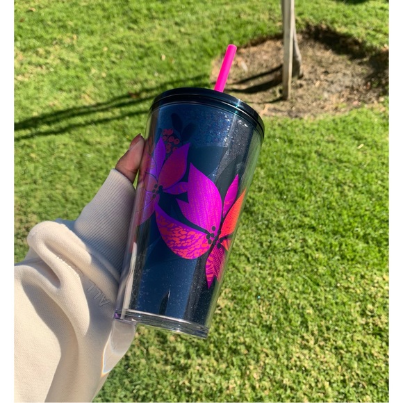 Starbucks 2021 Target Exclusive Black Glitter Poinsettia Grande Tumbler 🖤 - Picture 3 of 6